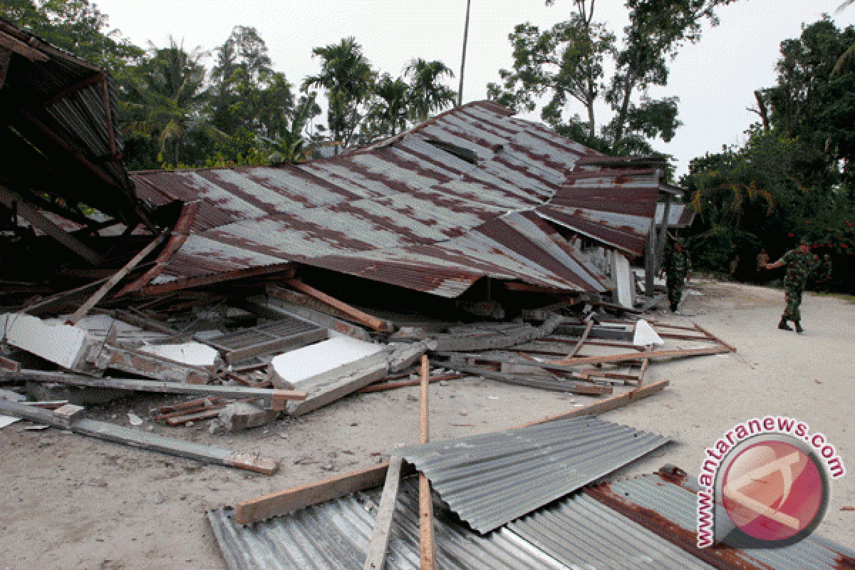 Over 376 houses damaged in Tarutung quake 