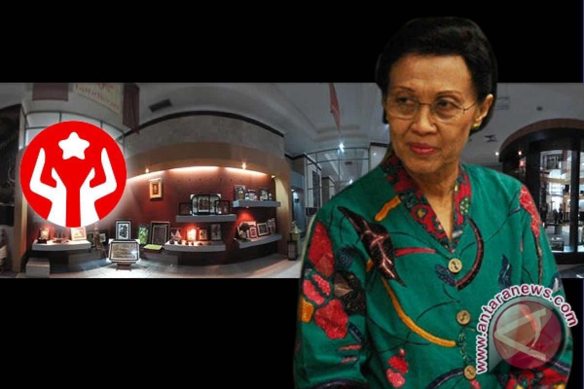 Herawati Boediono Buka Pameran Hari Keluarga di Lembang