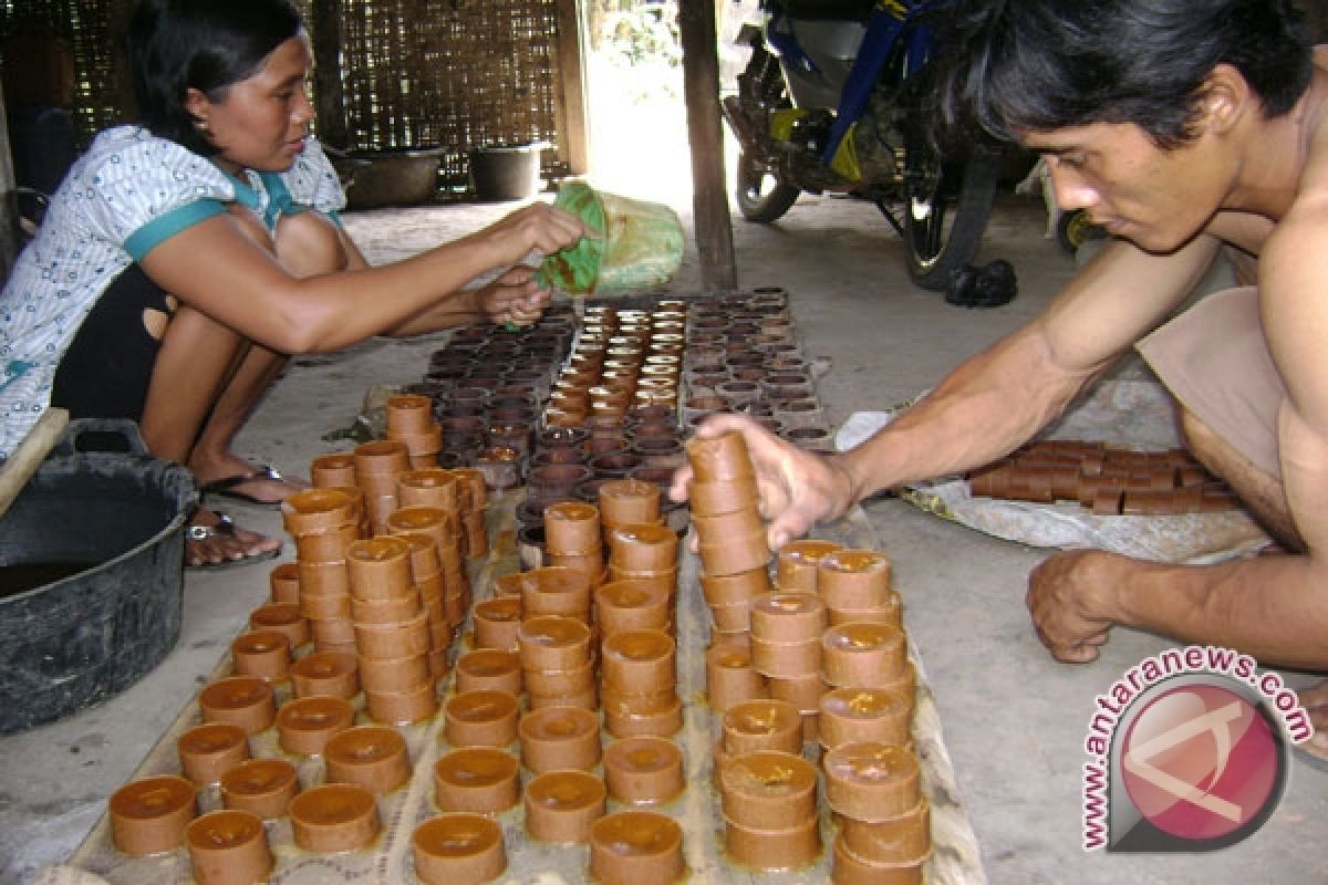 Harga Gula Aren Melambung