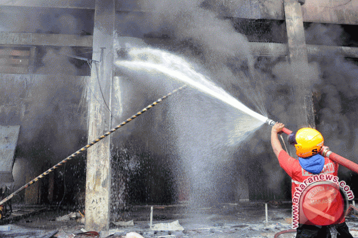 50 Rumah di Makassar Habis Dilahap Api 