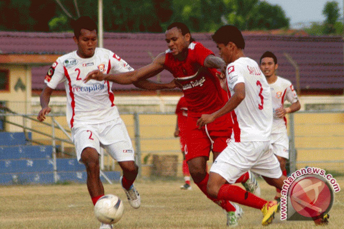 Semen Padang Juara Tiga