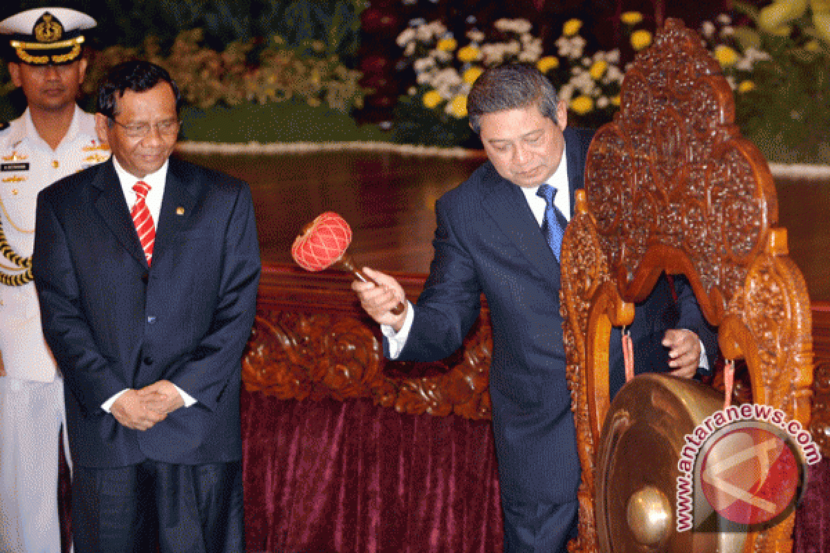 Presiden SBY Buka Simposium Internasional Konstitusi