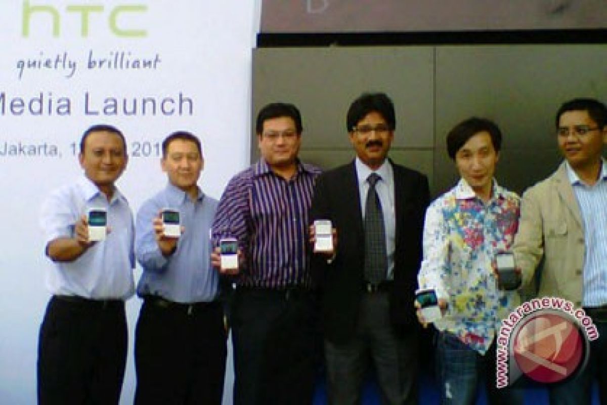 HTC ChaCha, Ponsel Pintarnya Facebookers