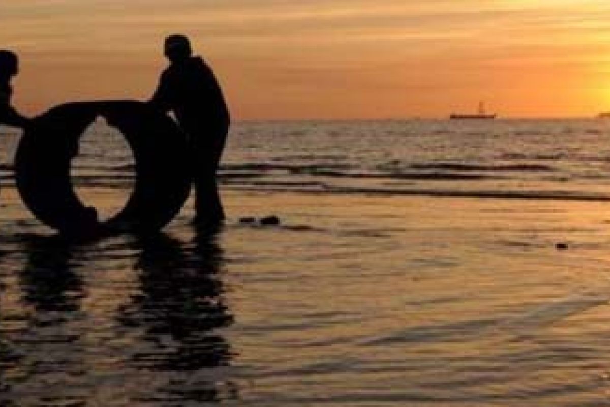 Pulau Barrang Caddi Butuh Pemecah Ombak 