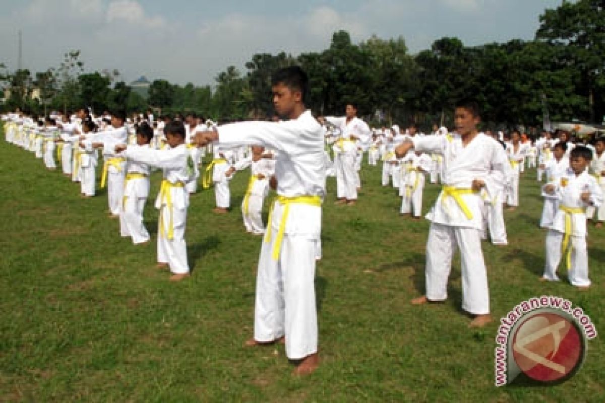 Karateka Diminta Harumkan Lampung 