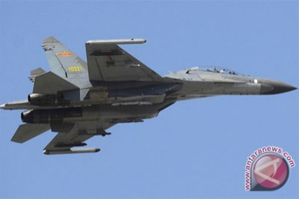 Jet Su-27  China Kejar U2 AS, Dihadang F-16 Taiwan