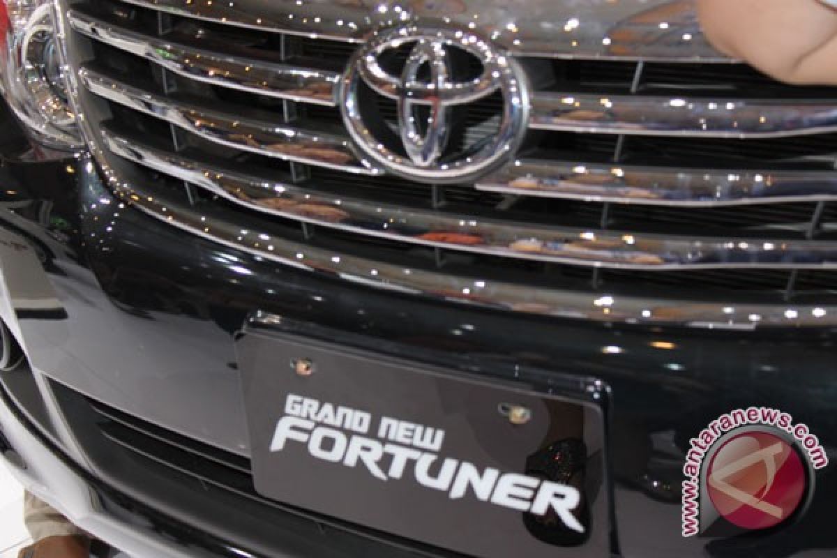 Inden Grand New Fortuner  Dua Bulan 