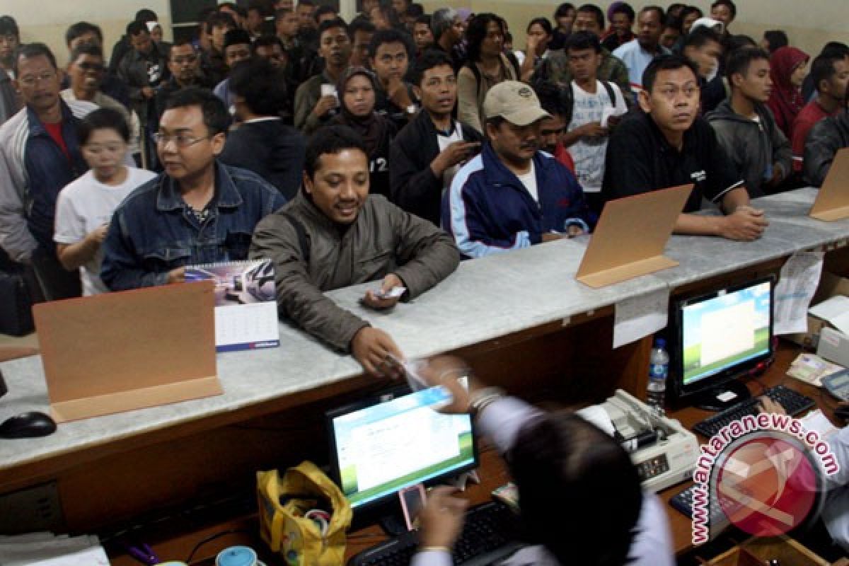 Tiket Kereta Ekonomi Dijual Secara "Online"