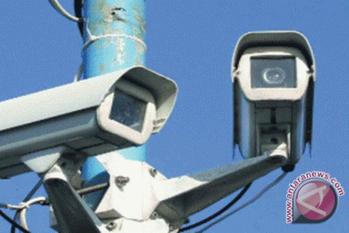 Australia akan periksa kamera CCTV buatan China di kantor kemenhan