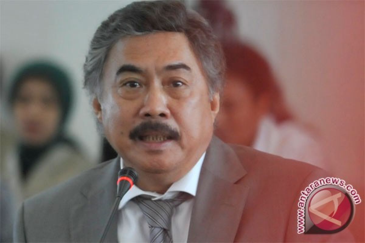 Gayus Non Aktif Sebagai Anggota DPR