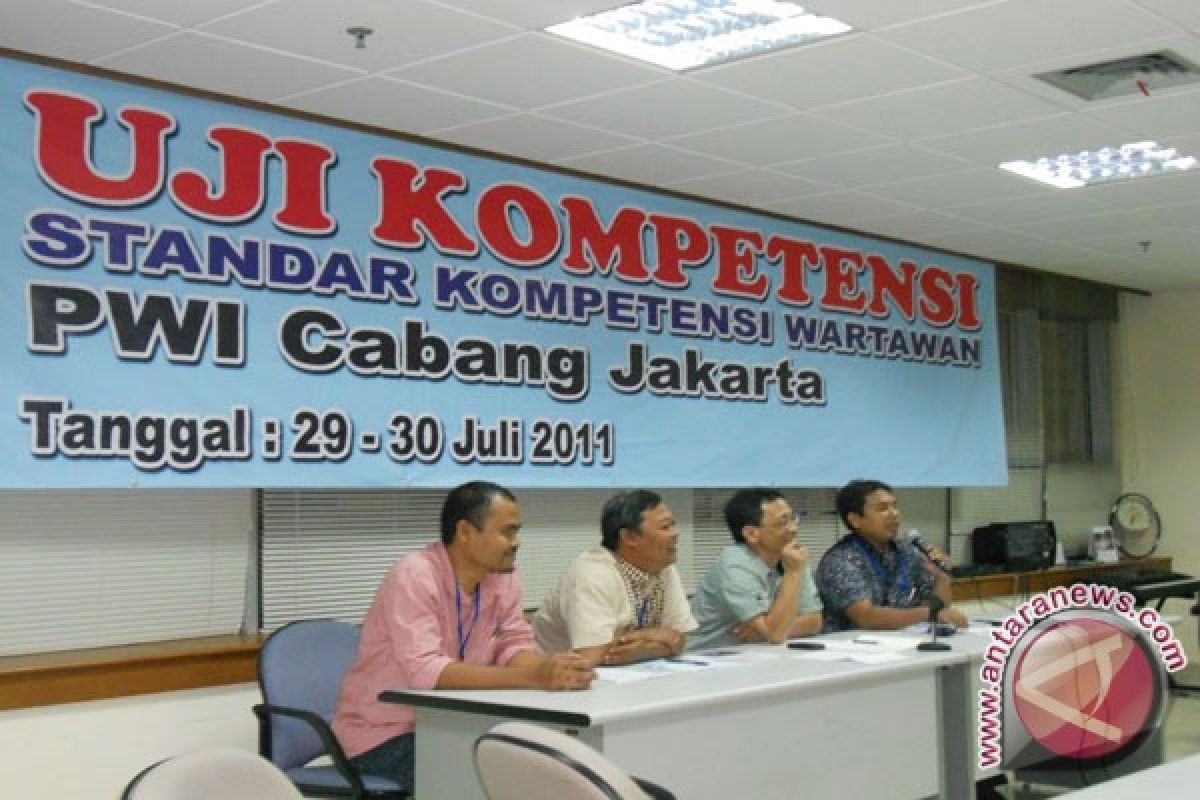 Indonesian competence test for newsmen attracts attention of Philippine journalists