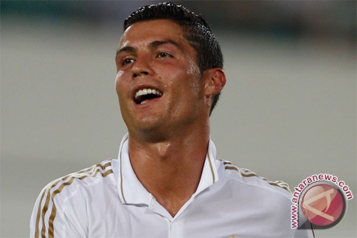 Ronaldo bawa Portugal ke Euro 2012