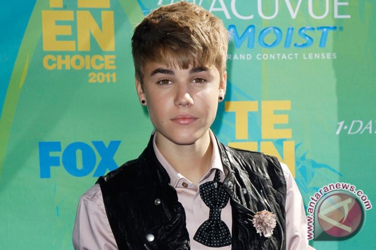 Justin Bieber unfollow Selena Gomez di Instagram