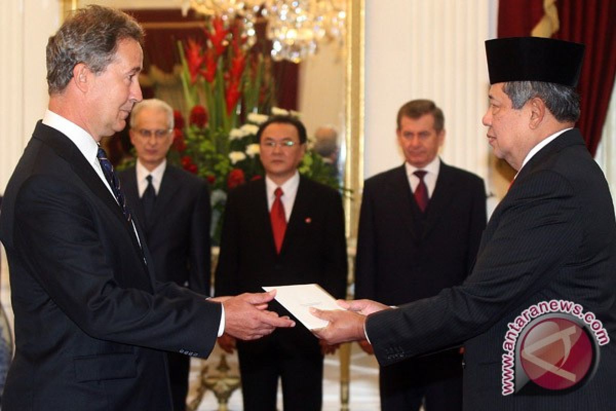 Presiden Yudhoyono Terima Undangan Ratu Elizabeth II