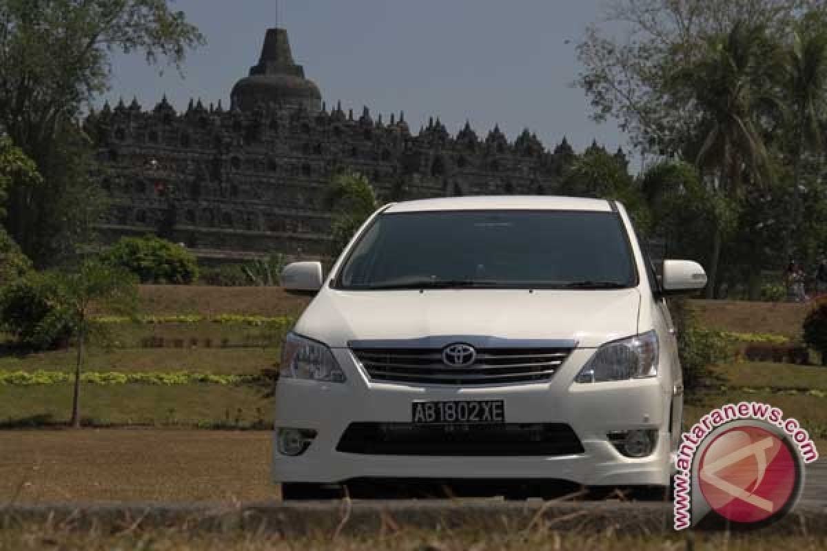 Uji Kijang Innova Jelajah Yogya