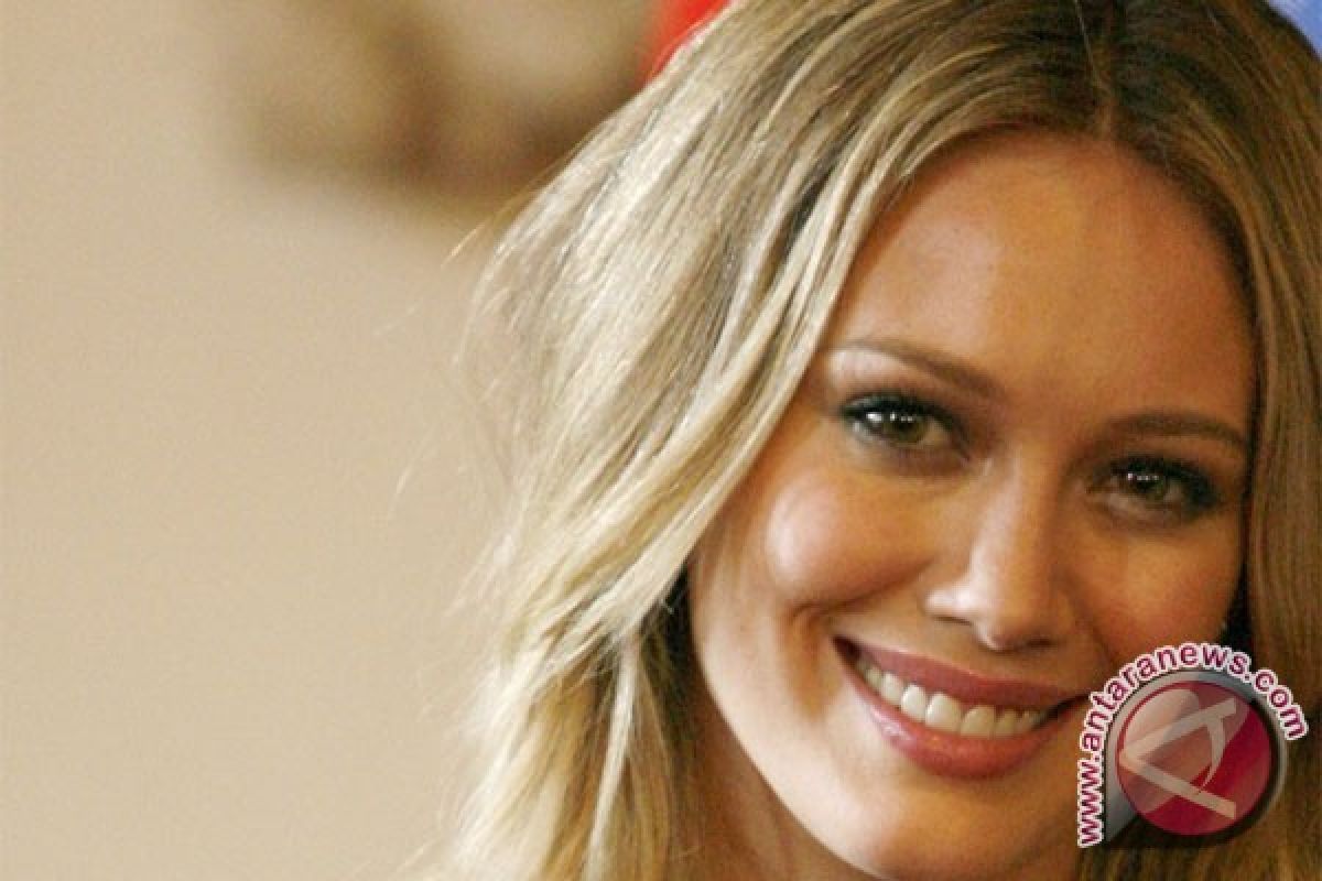 Hillary Duff tak ingin tambah anak