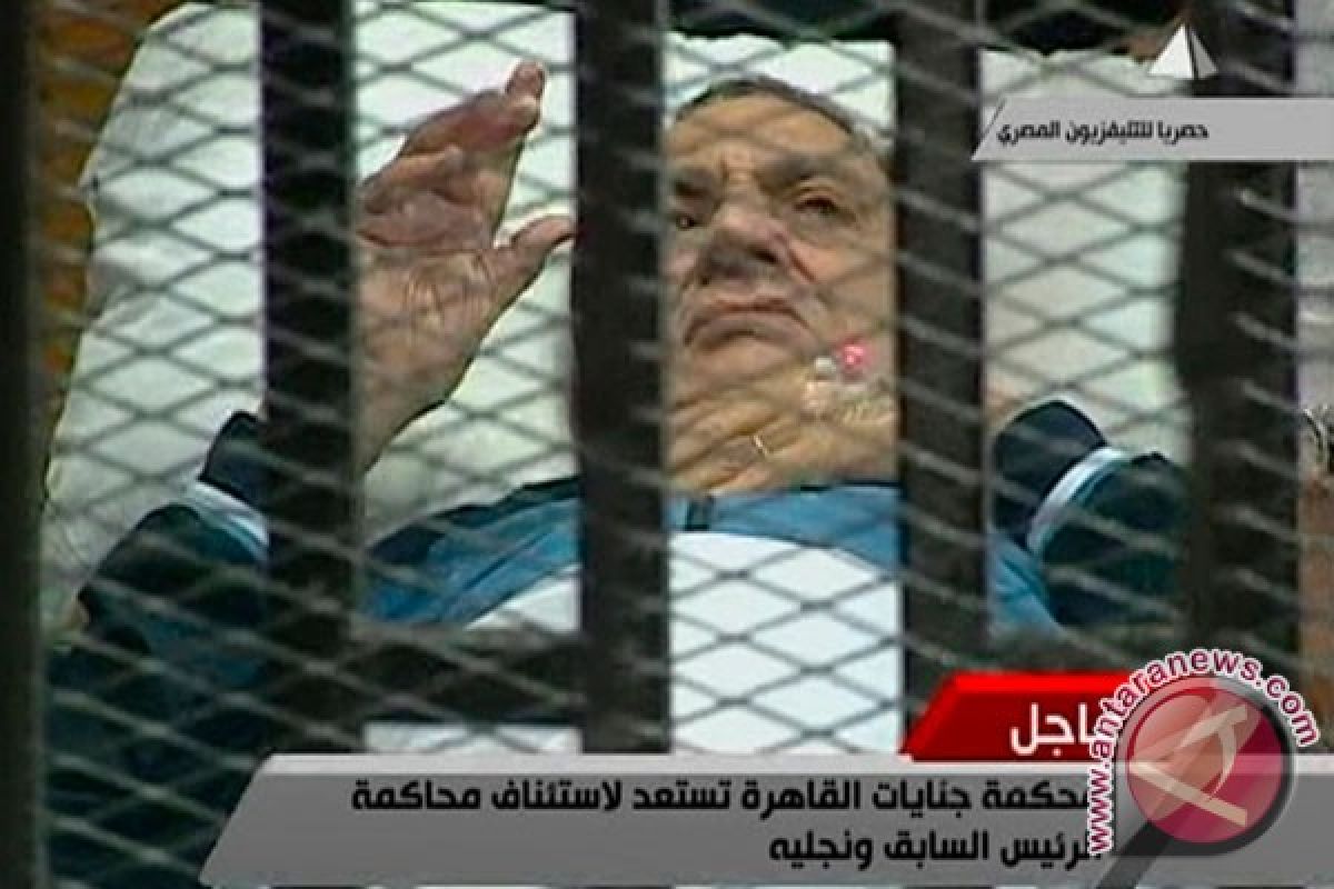 Persidangan Mubarak kembali dilanjutkan