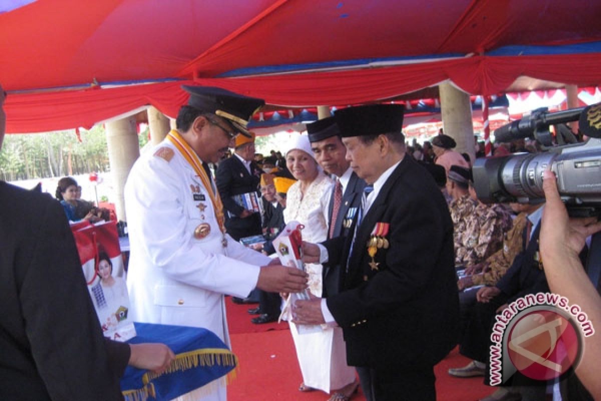 Veteran: Pengibaran Bendera Sudah Jarang Ditemui