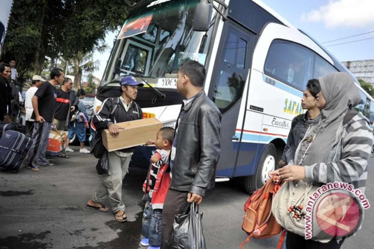 Terminal Ubung mulai ditinggalkan pemudik 