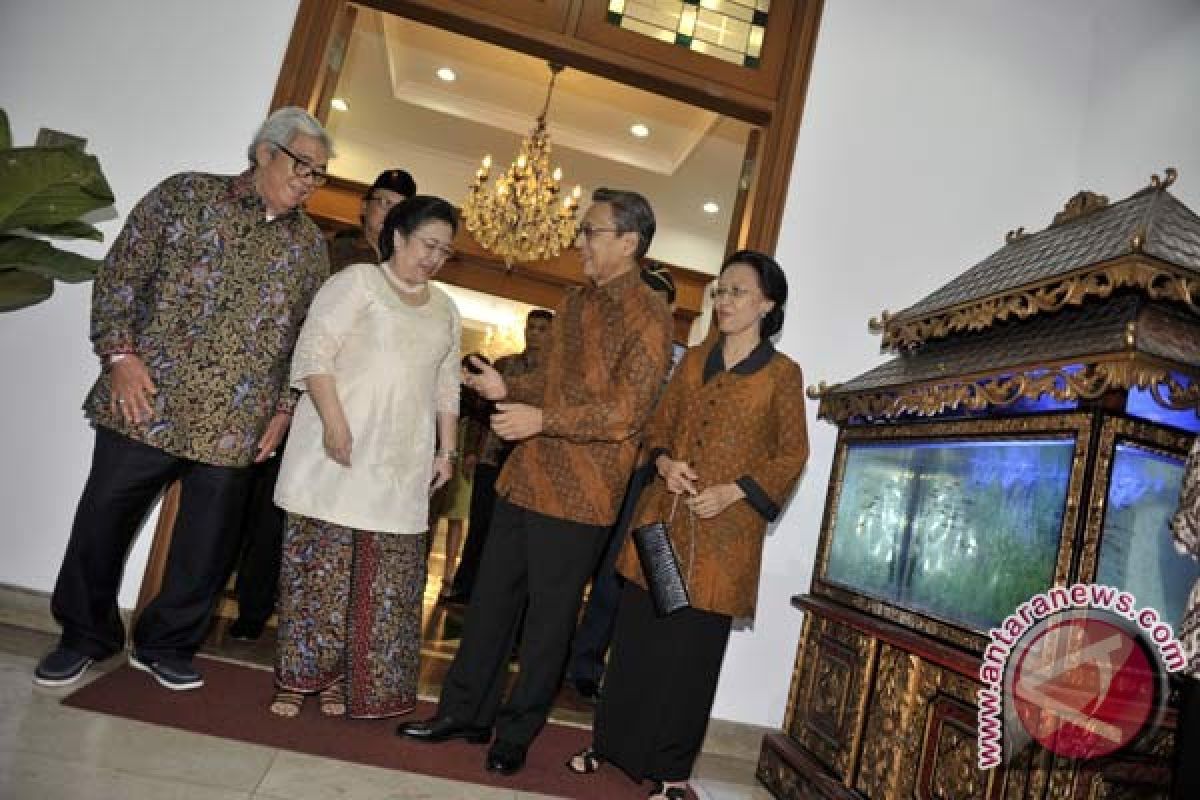  Boediono datangi Megawati 