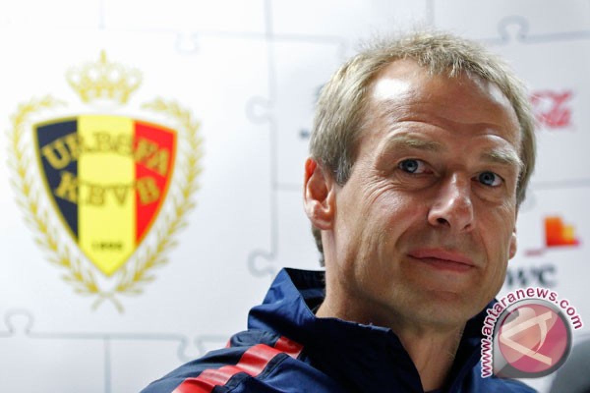 Pelatih Timnas AS Klinsmann diskors