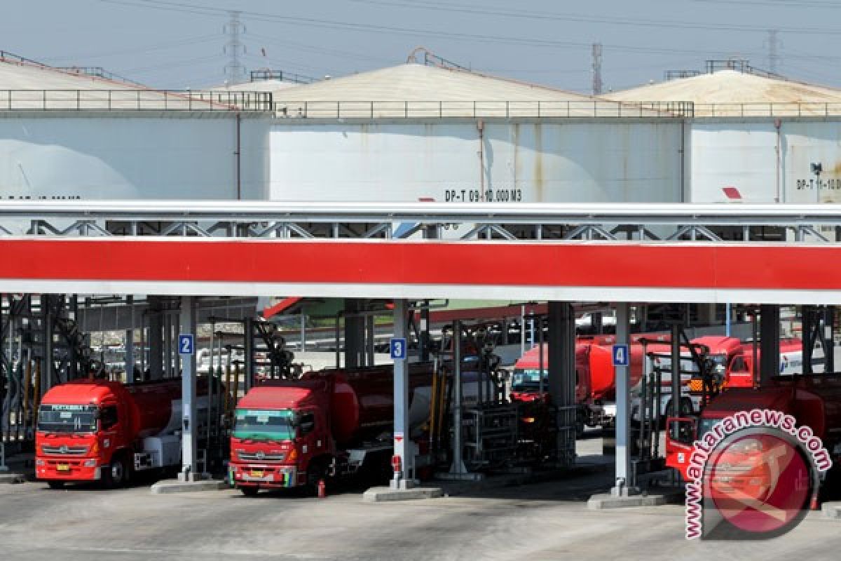Three firms to help Pertamina distribute subsidized fuels