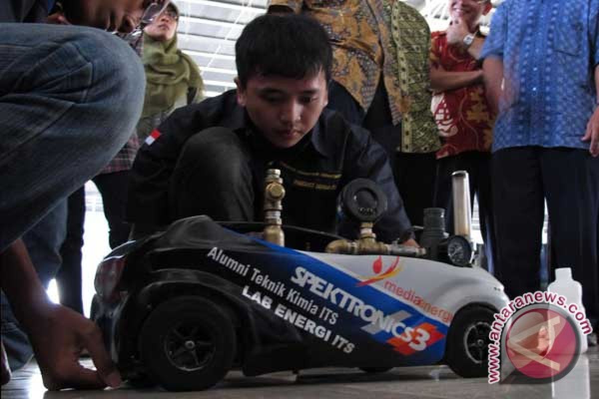 ITS juara tiga "chem-e car" di Jerman