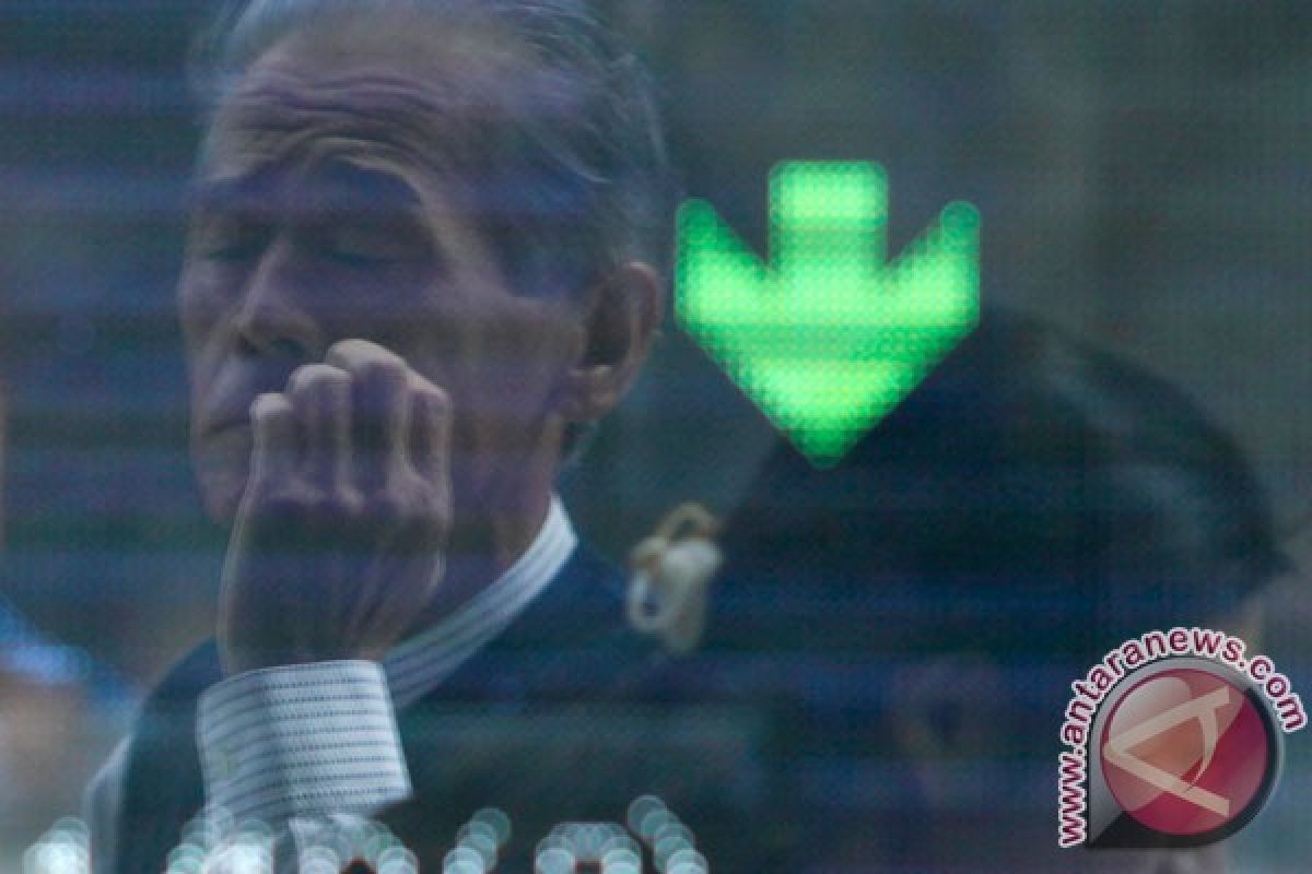 Bursa saham Tokyo ditutup melemah tertekan penguatan yen