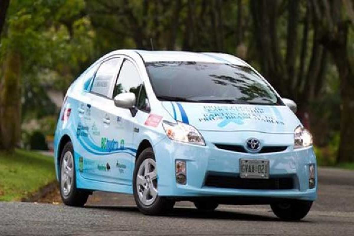 Toyota kembangkan pabrik baterai hybrid