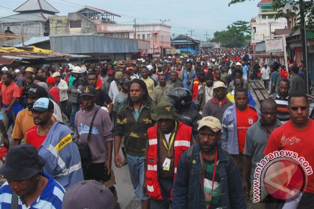 Mobilisasi karyawan Freeport butuh waktu tiga pekan