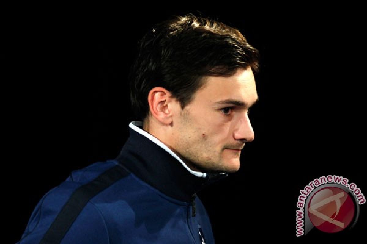 Hugo Lloris berterimkasih kepada fans Inggris