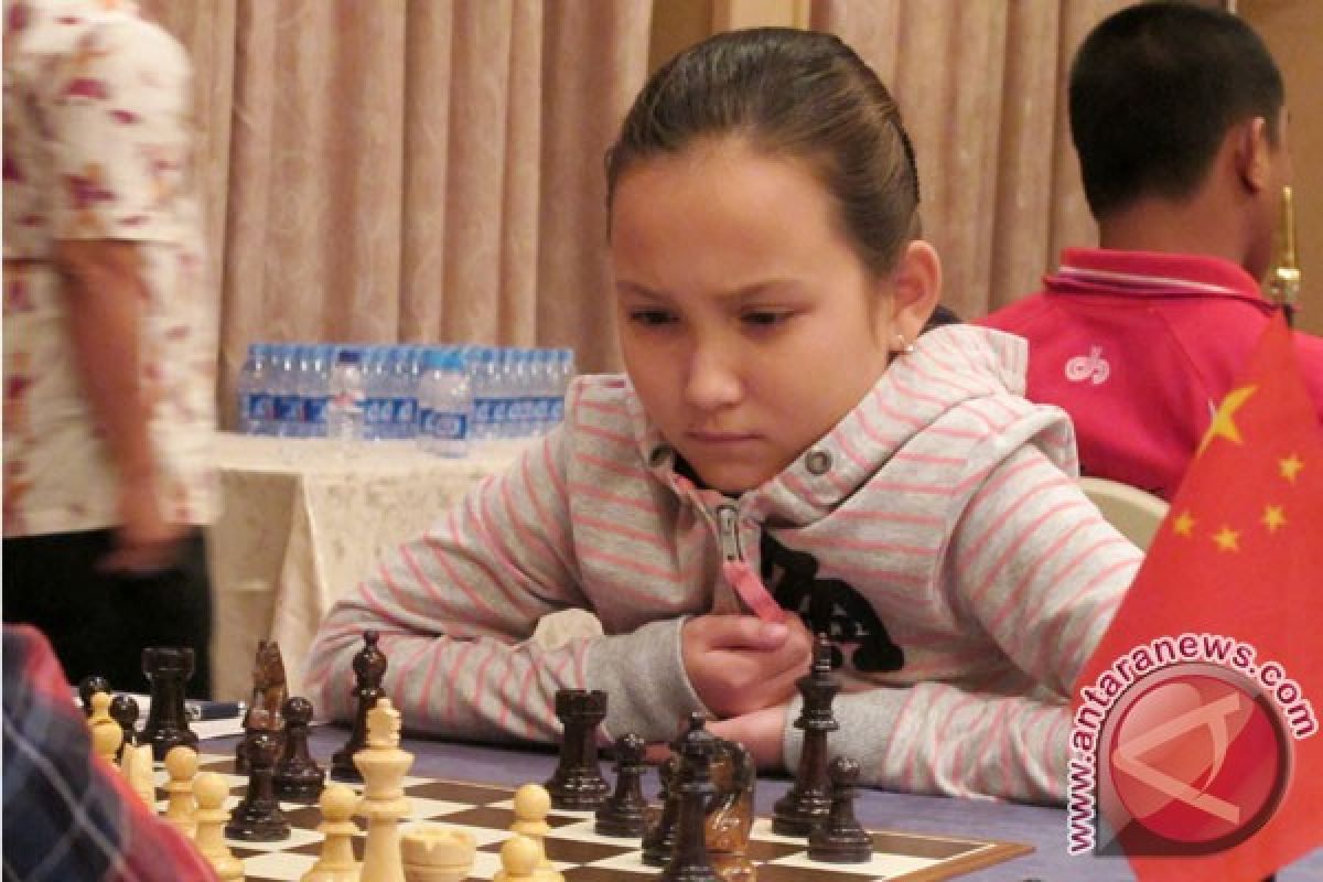 Zhansaya, belia jago catur dari Kazakhstan