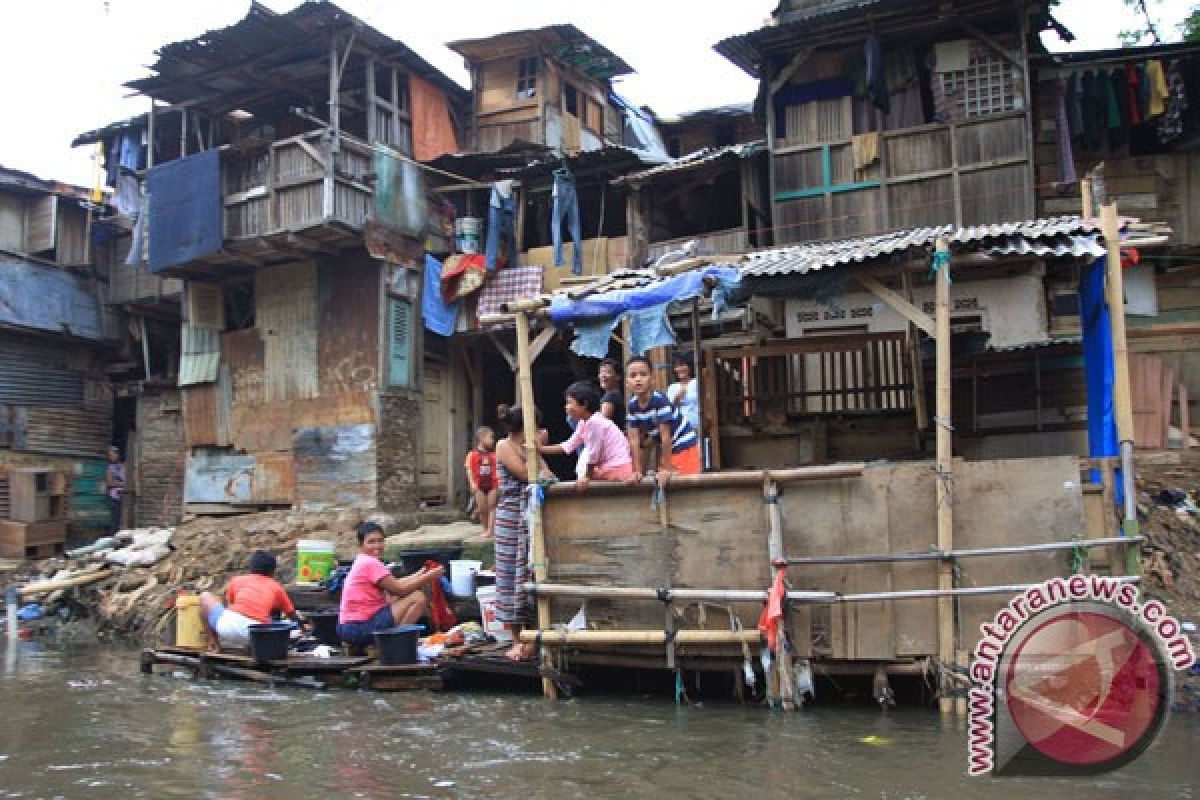 Environmental quality of Ciliwung river needs to be improved