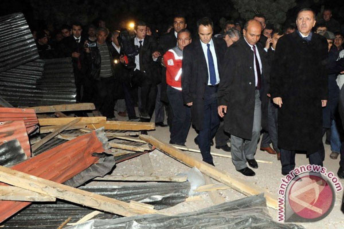 217 orang tewas akibat gempa di Turki 