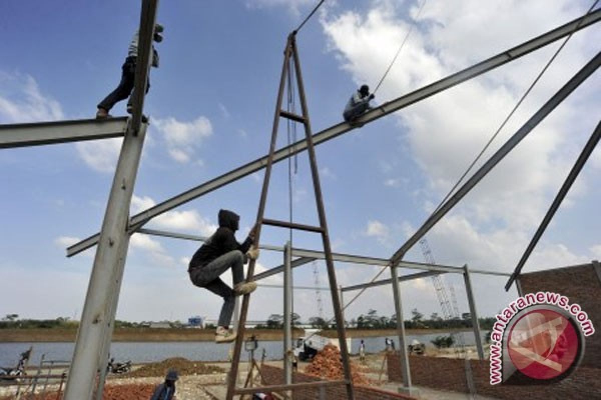 Uji coba arena senam awal November 