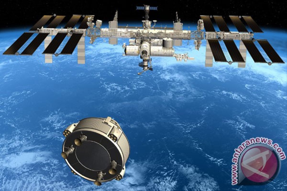 Spacex menuju stasiun luar angkasa pasok kebutuhan ISS