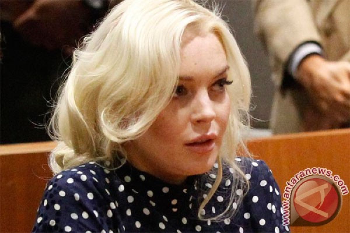 Lindsay Lohan terhindar dari penjara