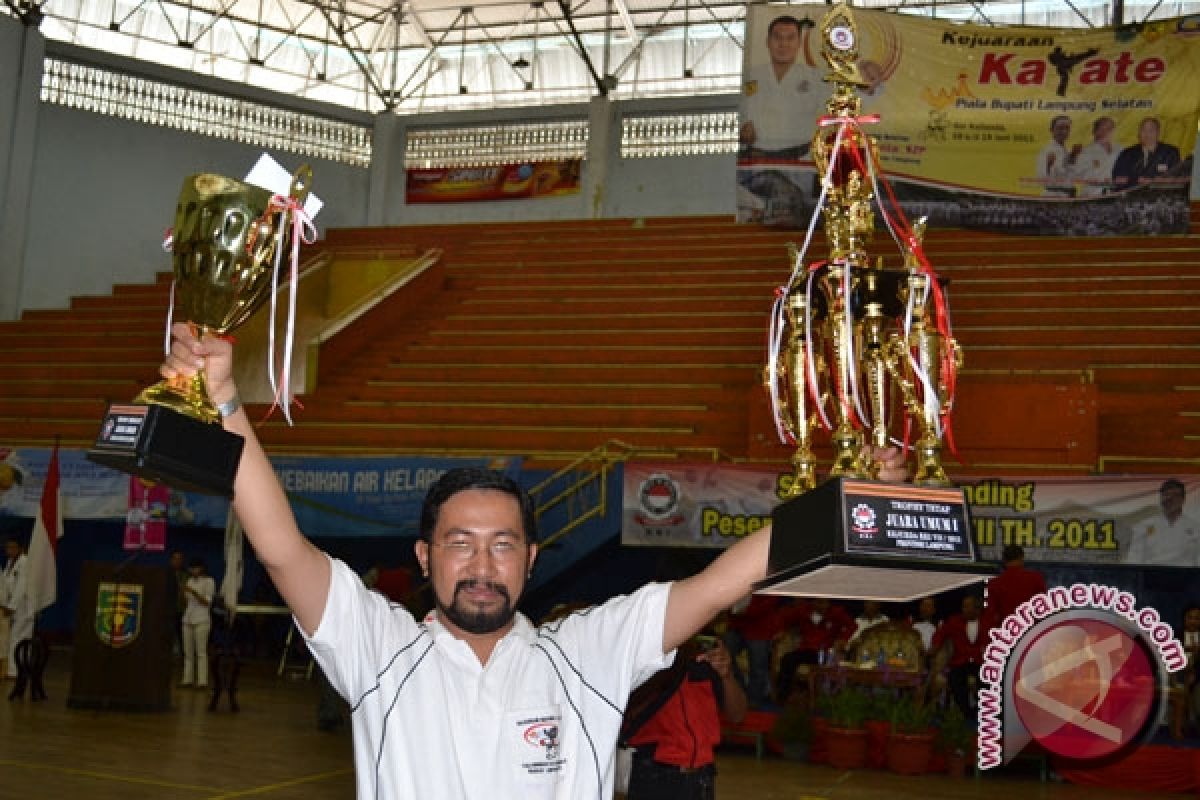 Indonesia Juara Umum Karate Dunia