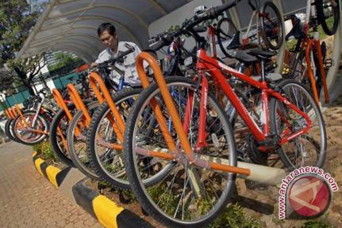 100 sepeda untuk Unsri