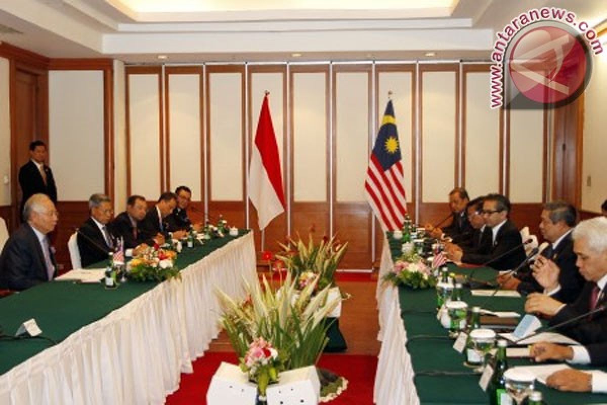 Indonesia, Malaysia agree to protect fishermen in grey areas