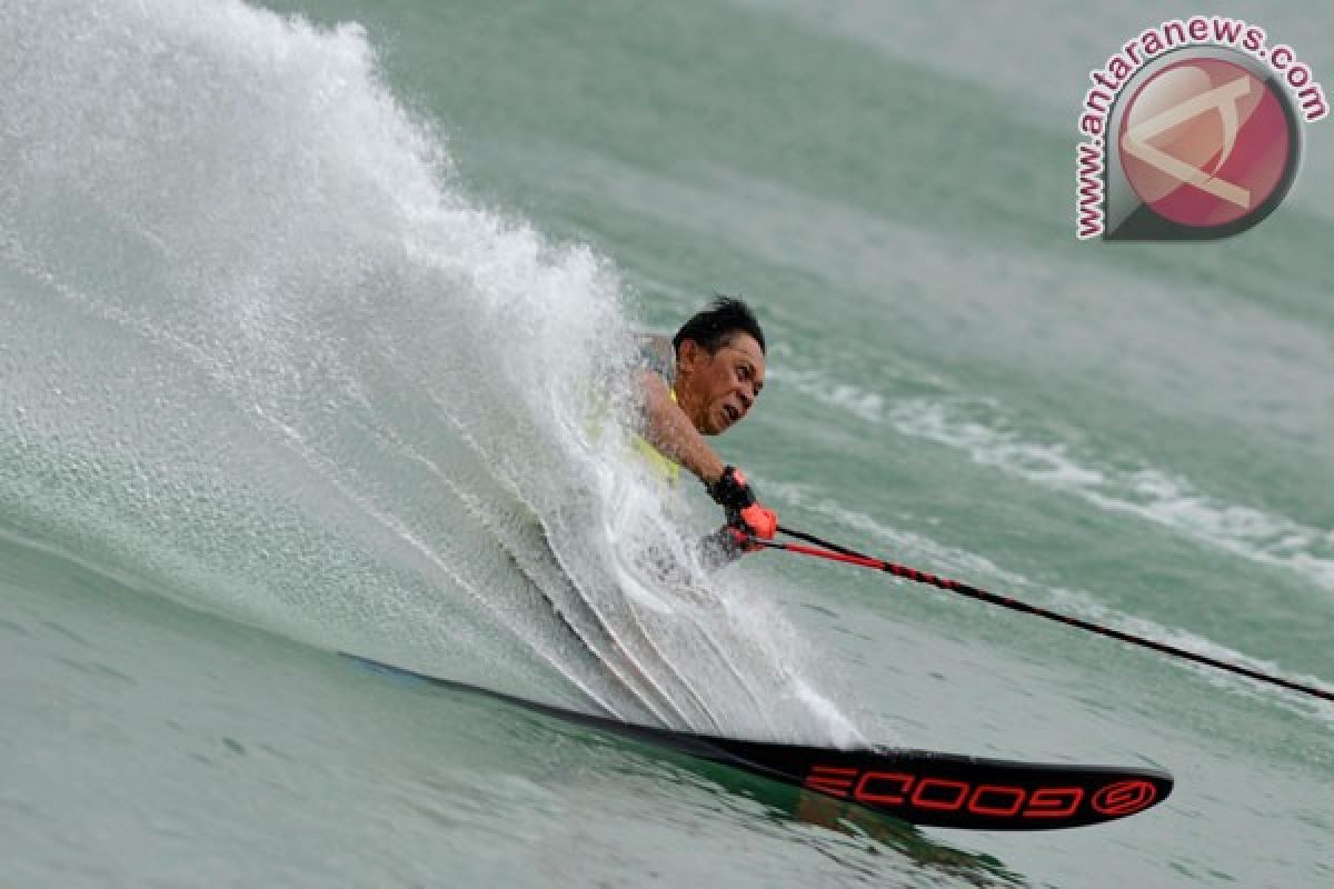 Twelve countries to participate in water skiing championship