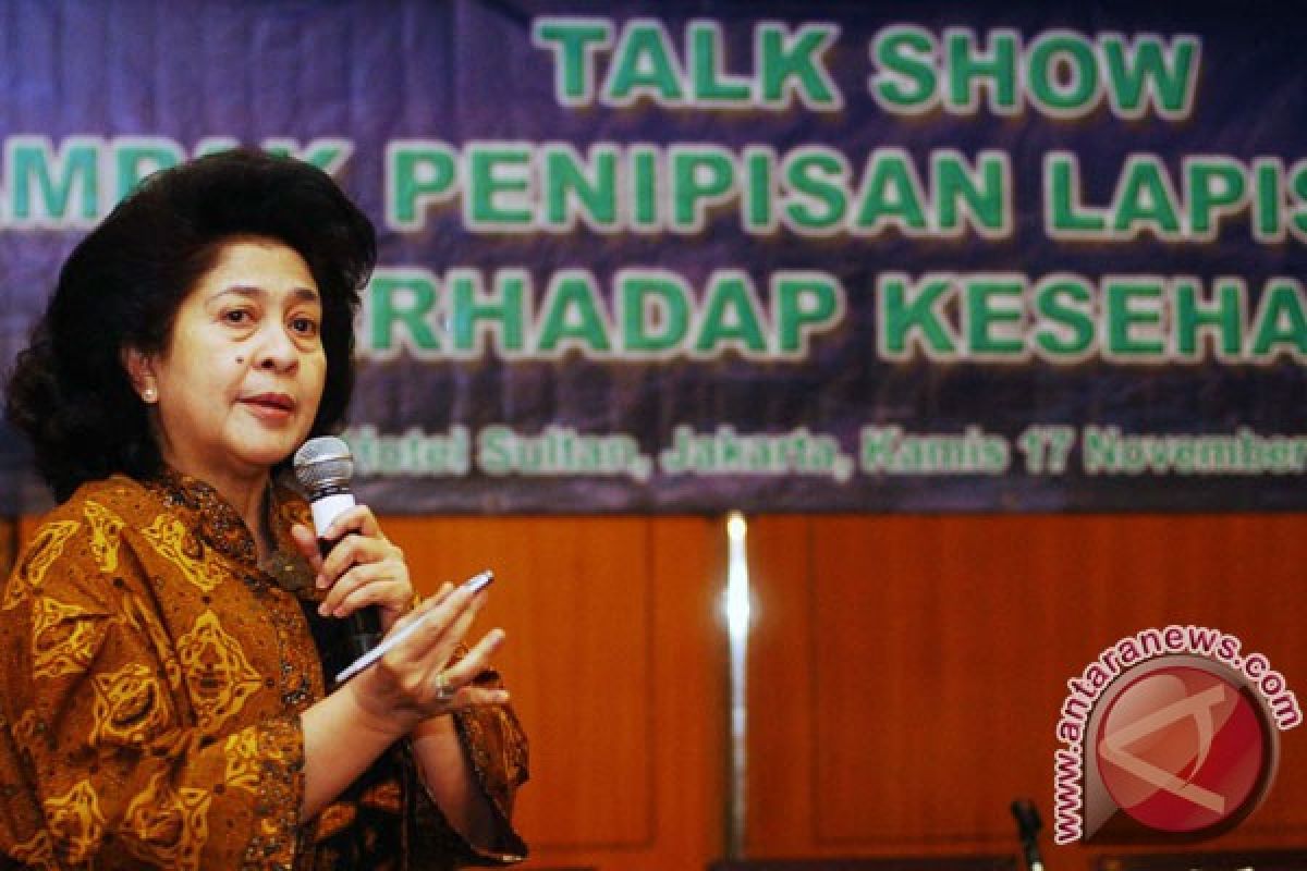 Nila Moeloek  jadi Menkes Kabinet Kerja Jokowi