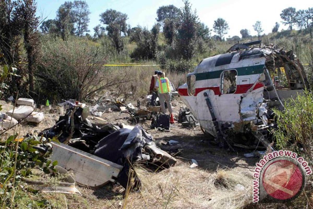 Mendagri Meksiko tewas dalam kecelakaan helikopter