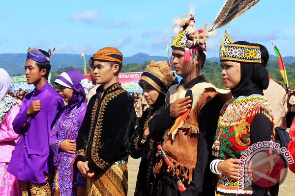 Keragaman bahasa nusantara terancam punah 