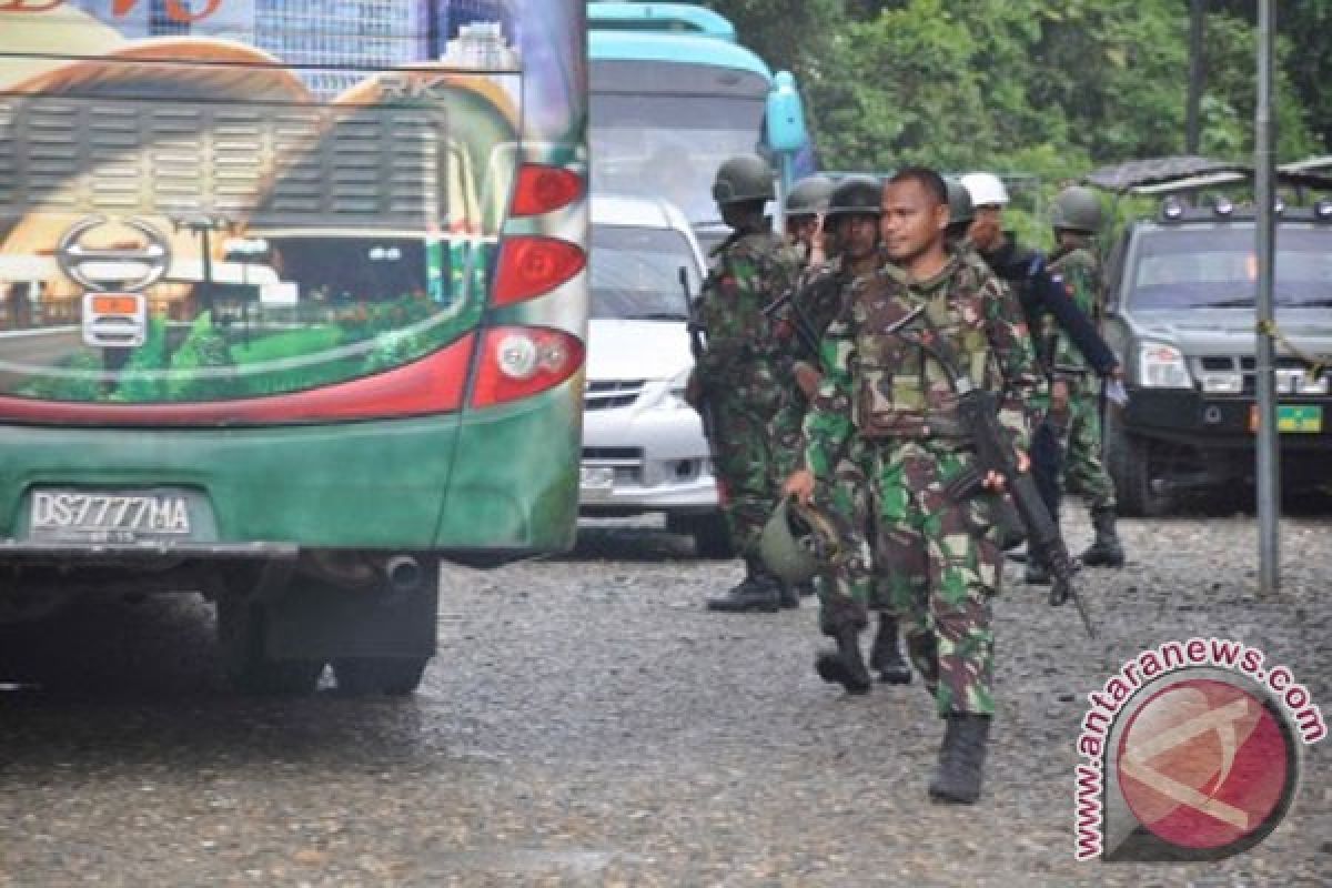 Pengamanan Papua cukup aparat setempat