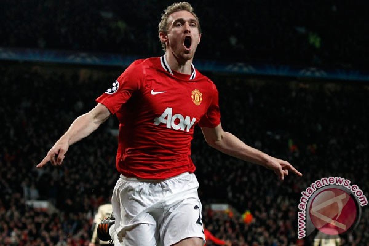 Darren Fletcher digaet West Brom