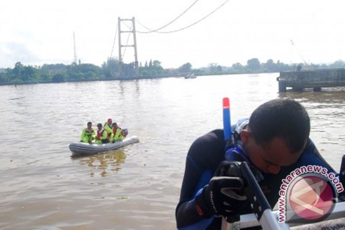 Pencarian dihentikan akibat derasnya arus sungai Mahakam