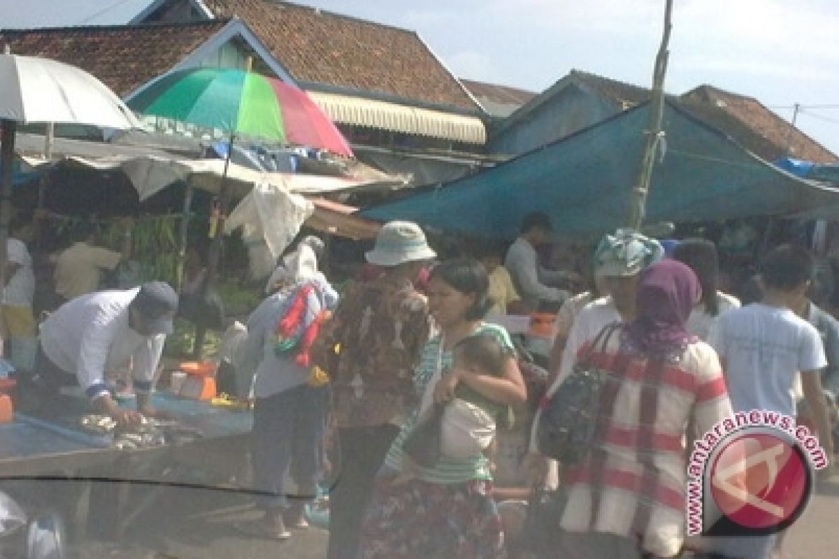 Pasar  tradisional Palembang sebagian tak layak operasi