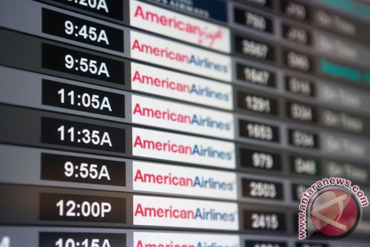  American Airlines batalkan penerbangan ke Paris