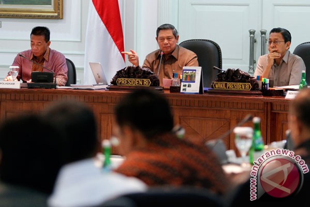 Presiden pimpin sidang kabinet paripurna 